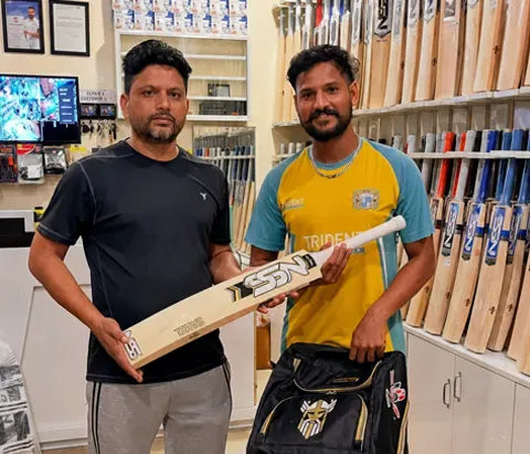 PLAYER-FOCUSED BAT SELECTION